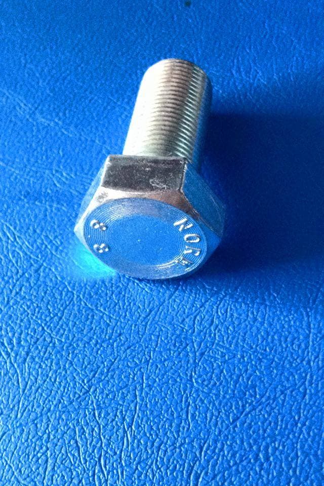 CİVATA M18X1.5X40 8:8